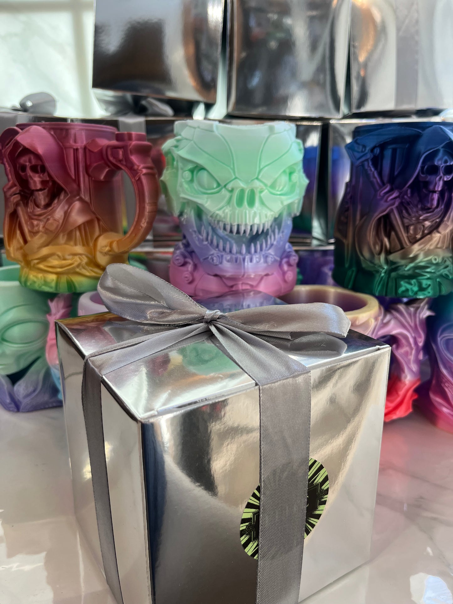 Sci-fi artistic can holding mugs mystery boxes